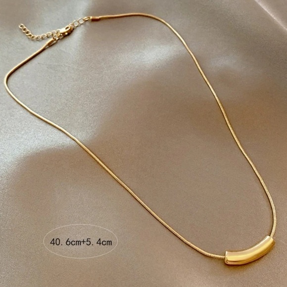 Women Stainless Steel Pendant Necklace - Picture 5 of 6